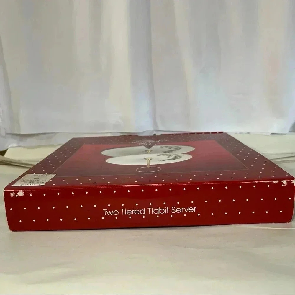 VINTAGE 80s Two Tier Tidbit Server All The Trimmings Macys Excellent Condition - Picture 10 of 12